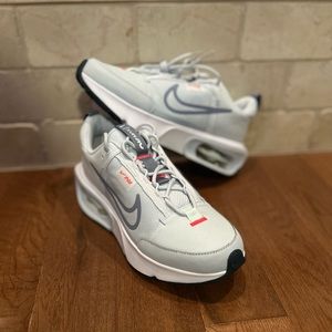 NIKE AIR MAX INTRLK